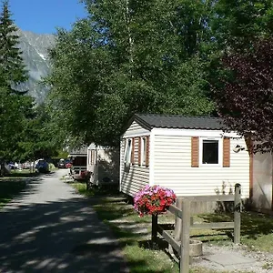Hotel Camping Le Champ Du Moulin